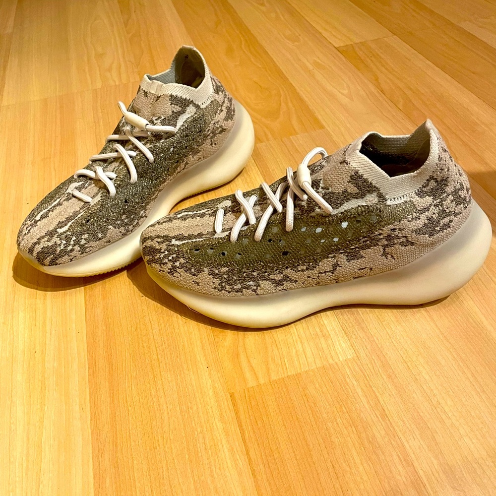 Adidas Yeezy Boost 380